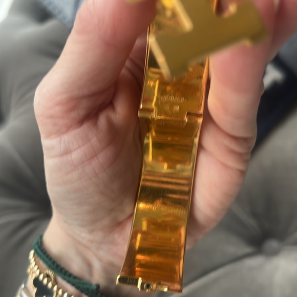 Beautiful Wide Lavender Hermes Clic Clac Bracelet- color not available anymore! - Picture 13 of 17